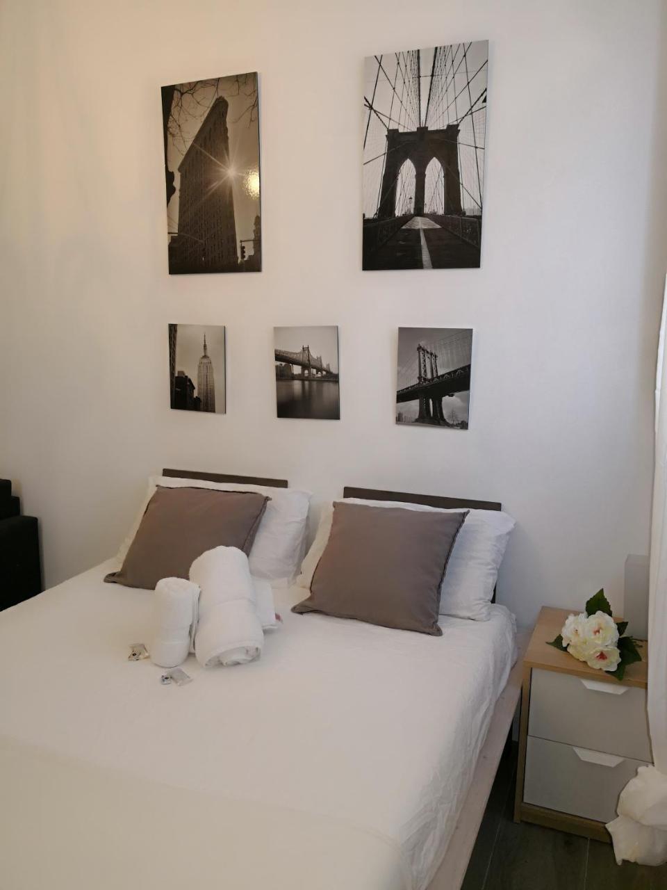 Suites By Eric Olsan Valencia Ngoại thất bức ảnh