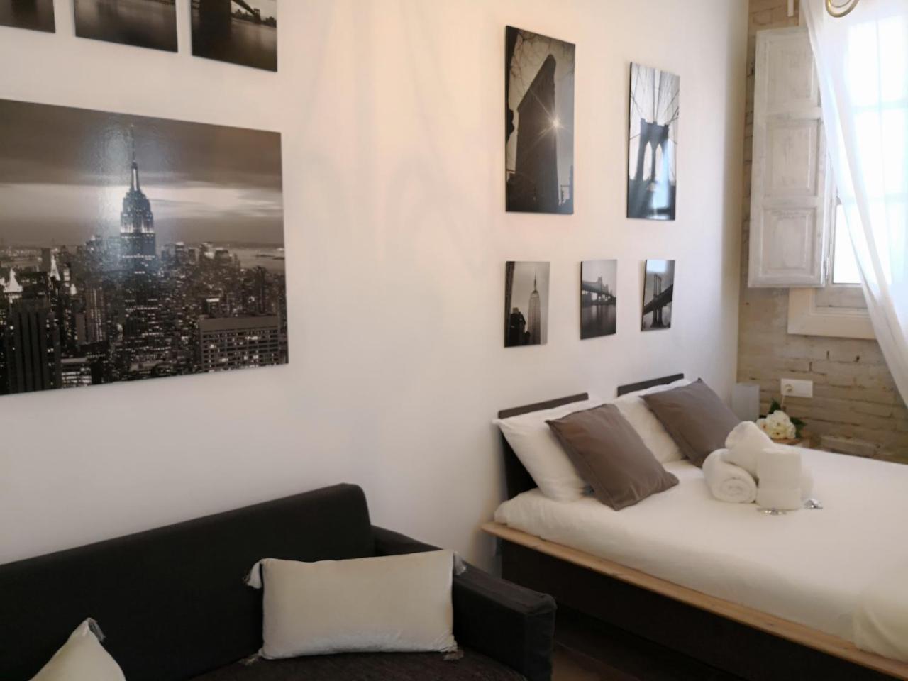 Suites By Eric Olsan Valencia Ngoại thất bức ảnh